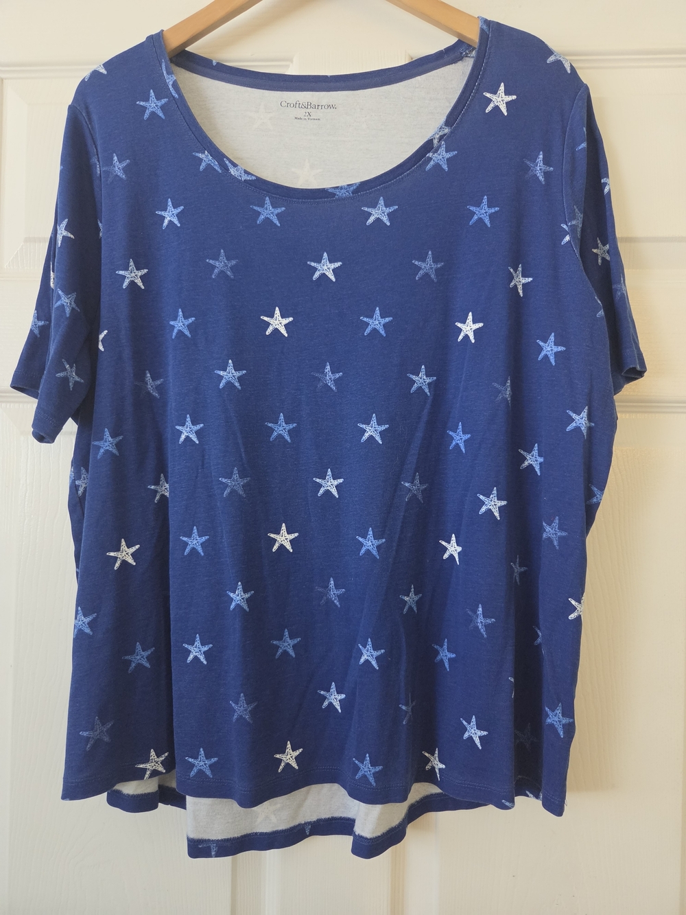 croft & barrow Navy Star-Print Scoop Neck Short Sleeve Top